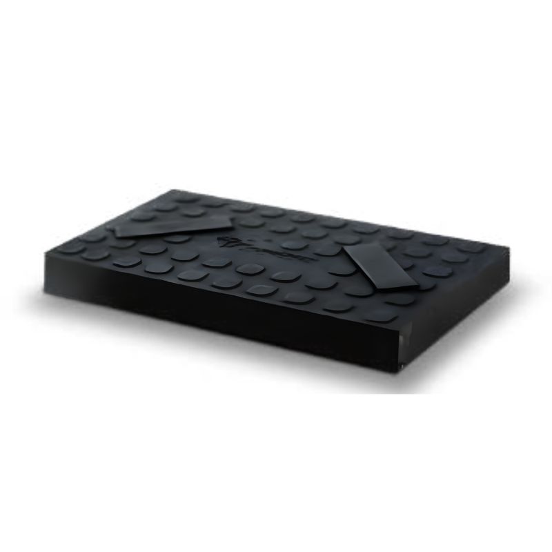 SuperGrip heavy button-tread rubber mat